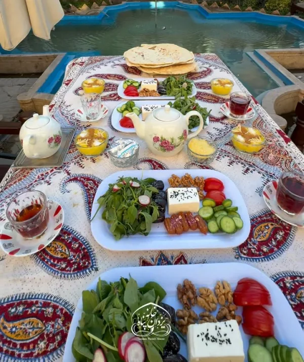 کافه رستوران یزدان پناه قم