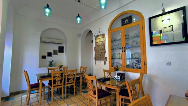 کافه رستوران علامه قم