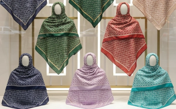 شال و روسری سی تو قم