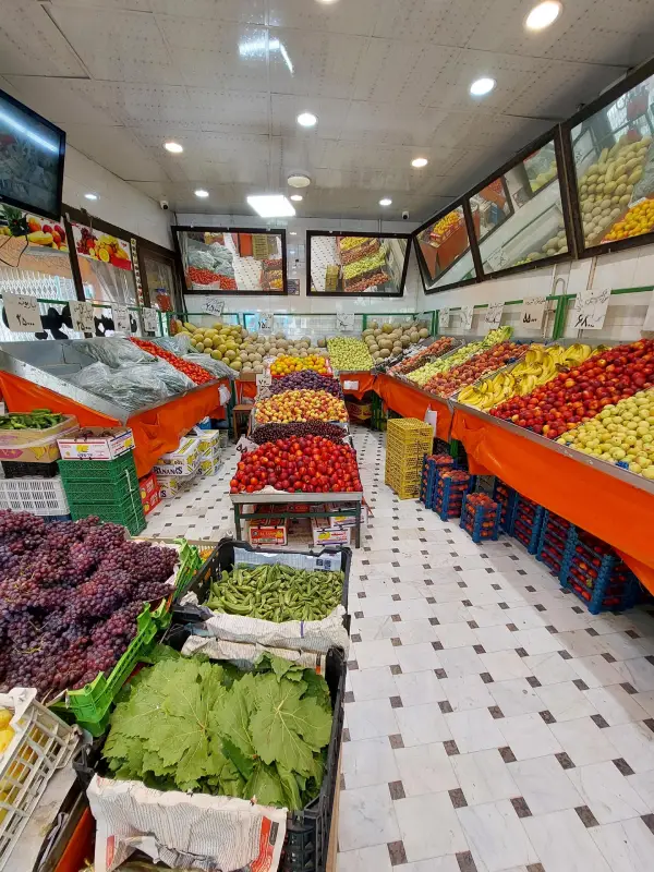 میوه فروشی رسالت قم